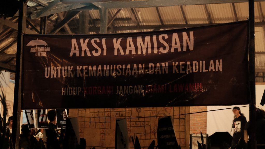 2 Tahun Aksi Kamisan Kediri. (Foto: UKM FOSTER)