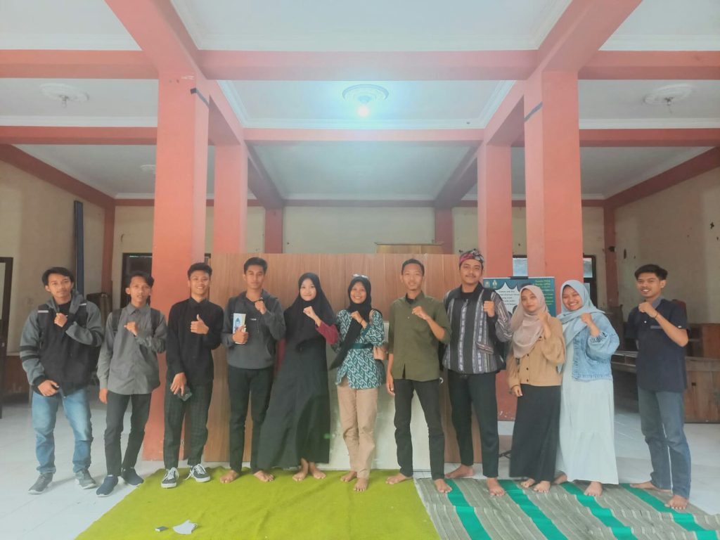 Foto bersama setelah diskusi (Foto: UKM PI)