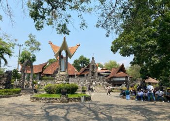 Gereja Santa Maria Puhsarang tampak depan. (Foto Dedikasi)