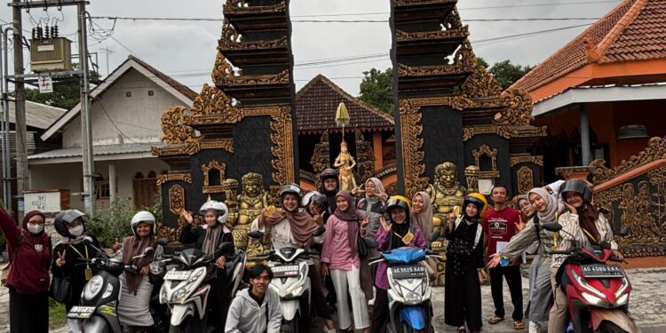 Kuliah Lapangan Kelas Psikologi Perdamaian
