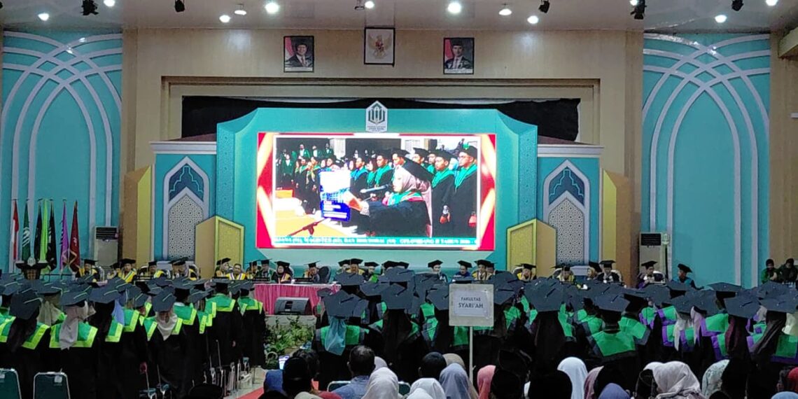 Foto : Dedikasi