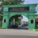 Gerbang masuk pondok pesantren Bahrul Ulum Tambakberas Jombang